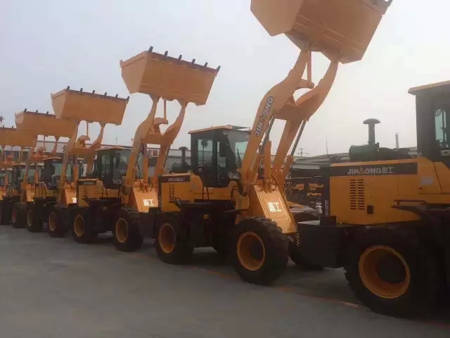 Jinong E series compact loaders export to large Russian farms