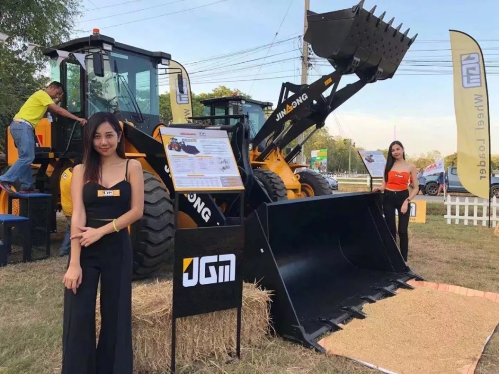 Jingong and its partner LEADWAY MACHINERY landed at Thailand Agricultural Machinery Exhibition